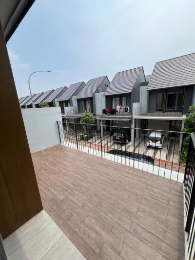Rumah siap huni dekat ke AEON MALL & IKEA JAKARTA GARDEN CITY-0