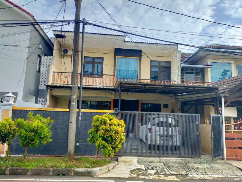 Rumah rapih siap huni di Taman Pulo Indah hadap Boulevard, Penggilingan Jakarta Timur-0