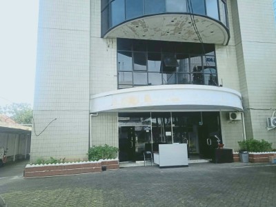 Gedung aba abi 5 lantai, matraman jakarta pusat-7