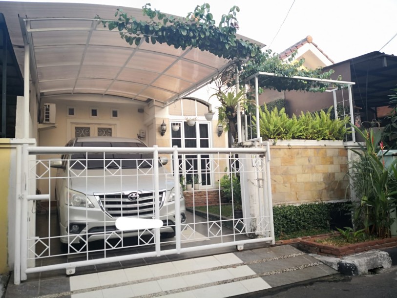 Rumah Full furnish nempel jakarta garden city-0