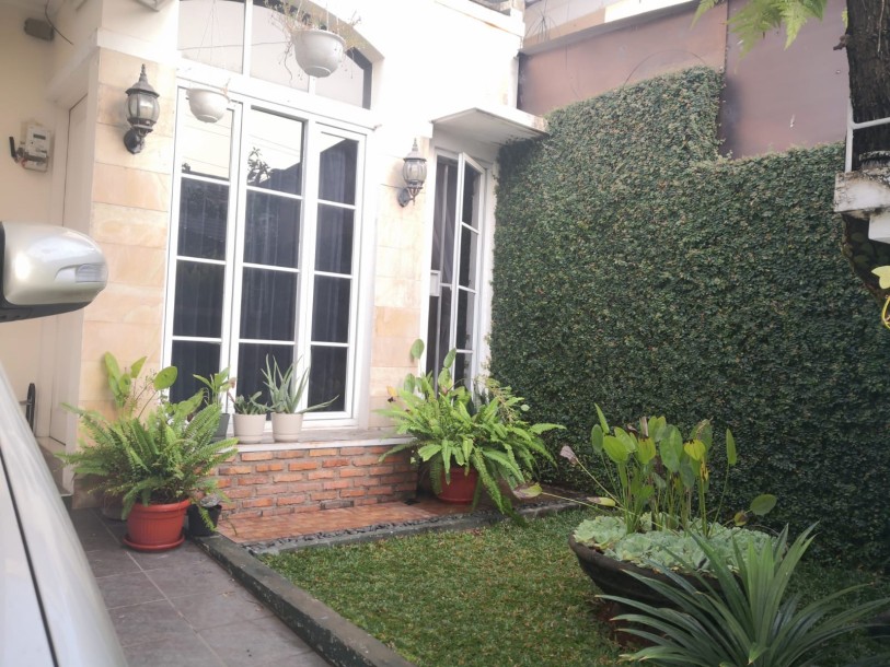 Rumah Metland Menteng Murah Full Furnished Jakarta Timur-8