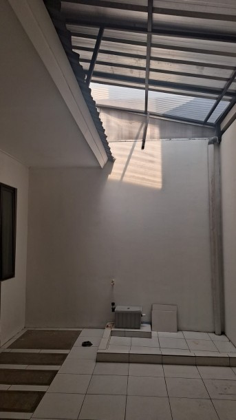 Di sewakan  Rumah Cluster Shinano Ukuran 6x15  tipe mezzanine-3