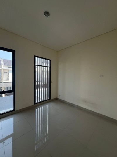 DIJUAL RUMAH DI CLUSTER SHINANO JAKARTA GARDEN CITY-2
