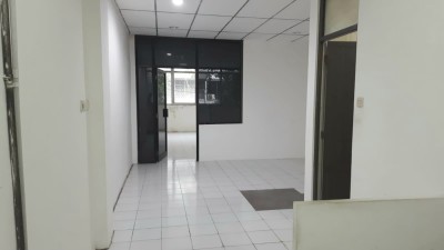 Disewakan Ruko, Cocok untuk Kantor / Usaha / gudang-4