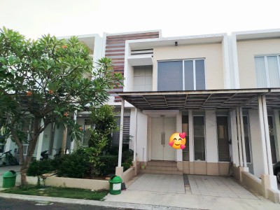 Dijual Rumah siap huni Semi Furnish, Full Renov, di Cluster Yarra, Jakarta Garden City, Jakarta Timur-0
