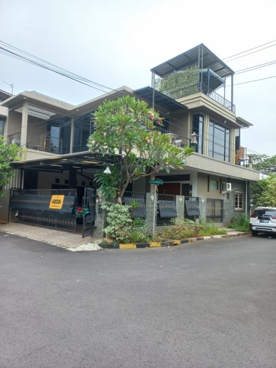 DIJUAL RUMAH HOEK BAGUS.  Kualitas Premium di Duta Harapan.-6