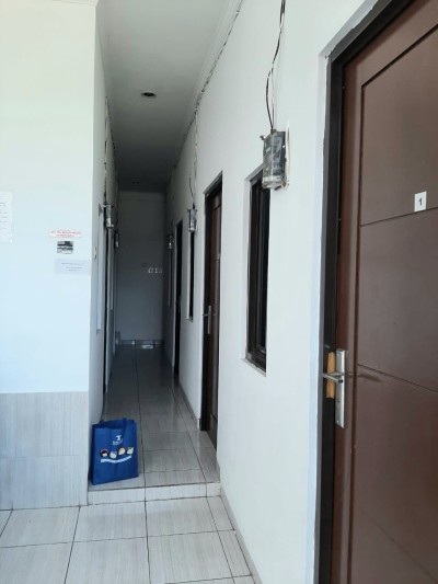 Dijual Rumah Kos2an 3 Lantai Lokasi Sangat strategis di Tanjung Duren, Jakarta Barat-6