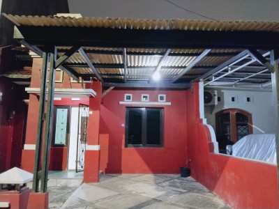 DISEWA RUMAH DI CLUSTER TAMAN TJIKINI METLAND MENTENG - CAKUNG-1